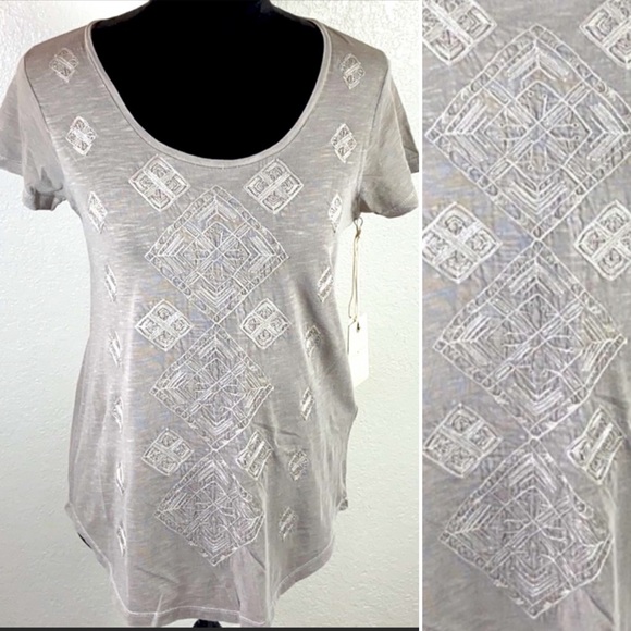 Lucky Brand Tops - NWT [LUCKY BRAND] Embroidered Scoop Neck Top